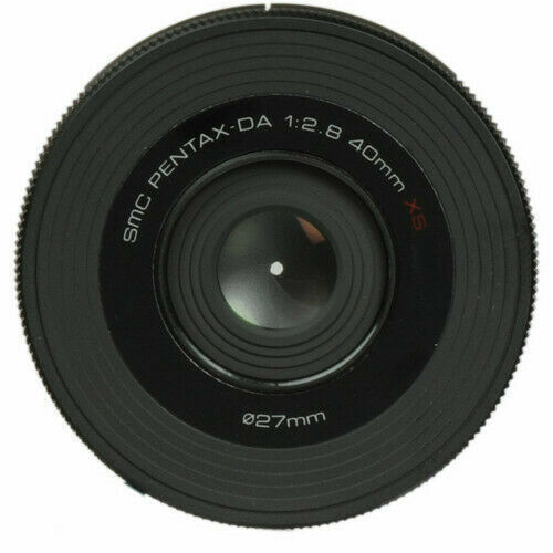 Pentax Da SMC 1:2.8 40mm xs pancake lens in K-mount