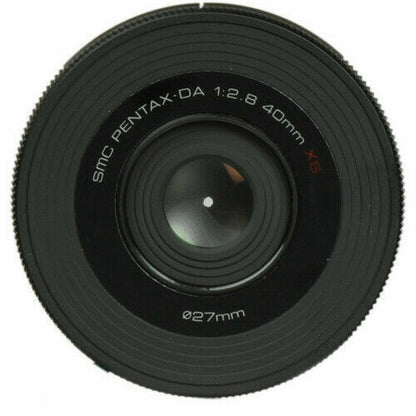 Pentax Da SMC 1:2.8 40mm xs pancake lens in K-mount